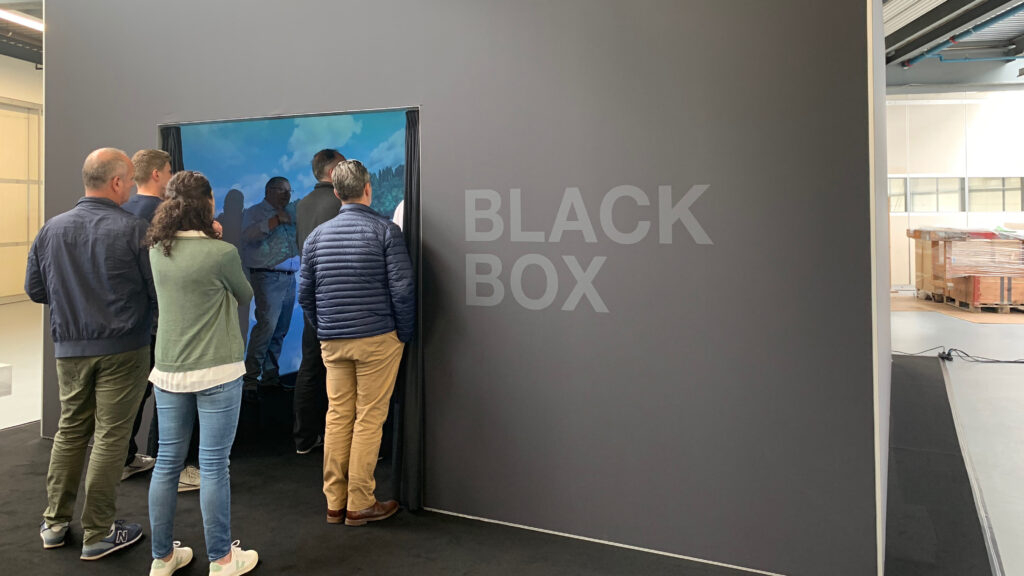 Die SYMA Blackbox als Produktpräsentation der Zukunft